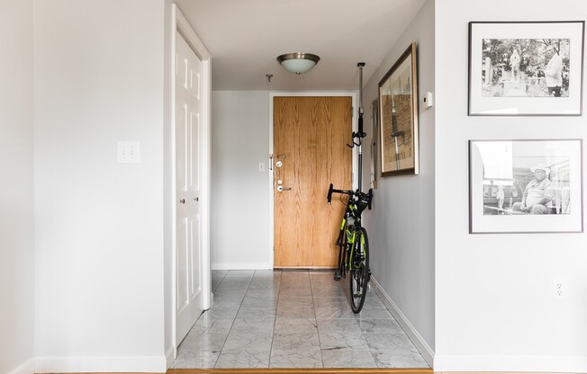 1 bed, 1 bath, 797 sqft, $3,250, Unit 404
