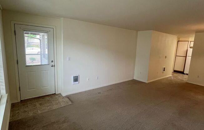 2 beds, 2 baths, 1,350 sqft, $1,650, Unit 111