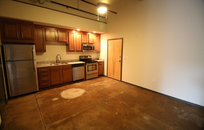 Studio, 1 bath, 499 sqft, $1,195, Unit APT 115