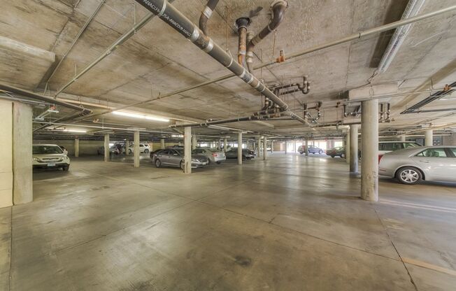 2 beds, 2 baths, $1,850, Unit # 125