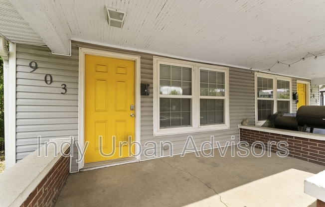 903 N OXFORD ST
