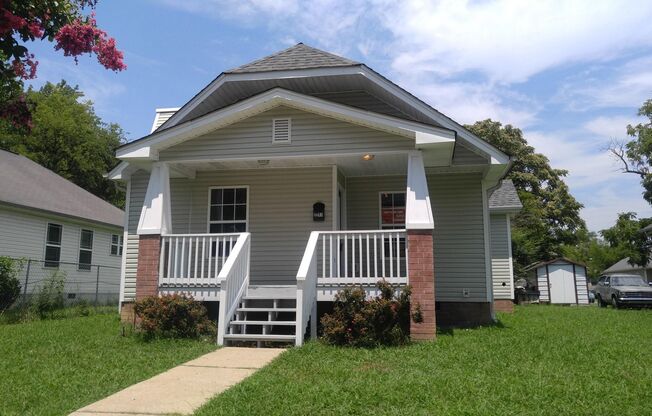 3 bed, 2 bath home!