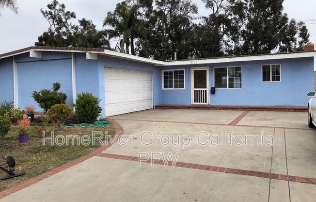 3330 MADERA PL