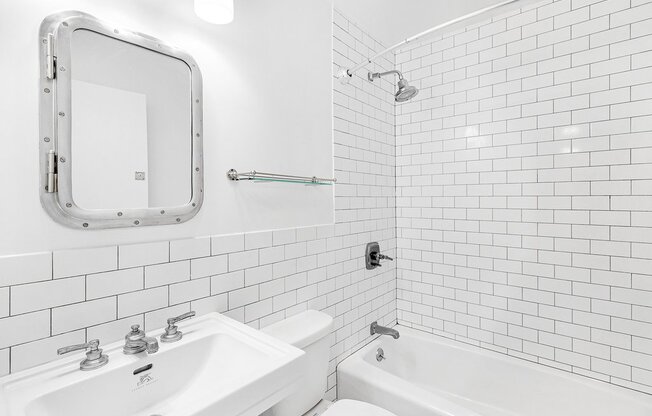 1 bed, 1 bath, $4,500, Unit 26H