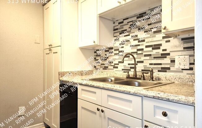315 Wymore Rd 315-102