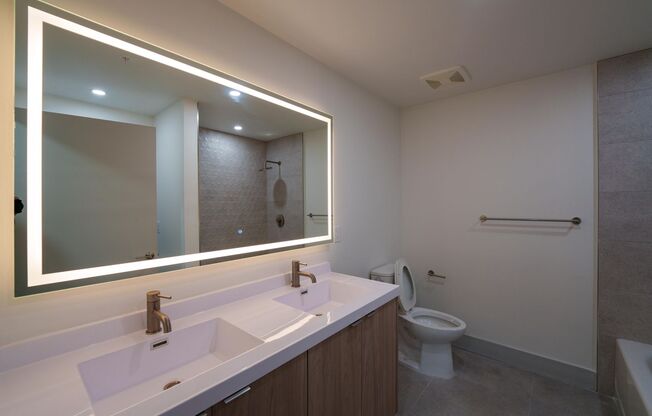 2 beds, 2 baths, 908 sqft, $2,057, Unit 806