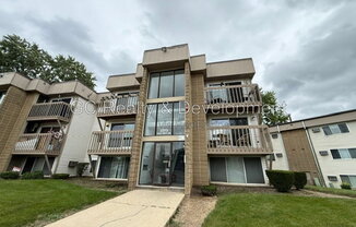2373 JOHN SMITH DR