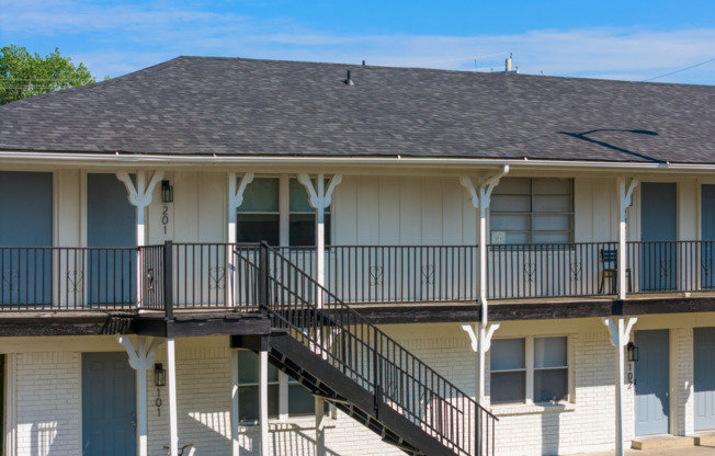 1 bed, 1 bath, 570 sqft, $775, Unit 73-128