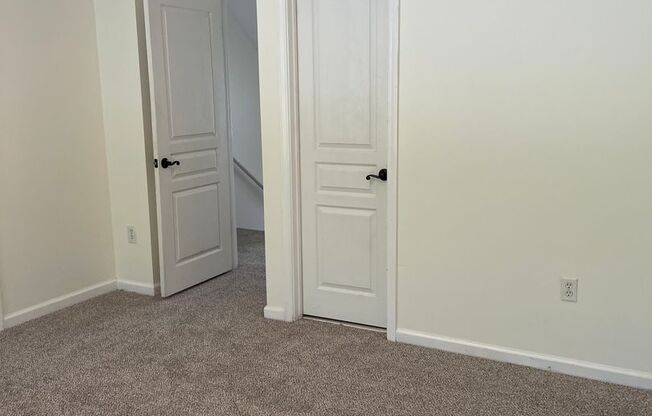 2 beds, 2.5 baths, $1,500, Unit Unit 222