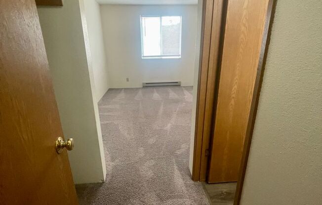2 beds, 1.5 baths, 900 sqft, $1,650, Unit C303