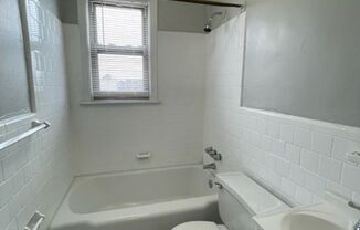 Studio, 1 bath, 340 sqft, $1,771, Unit 505