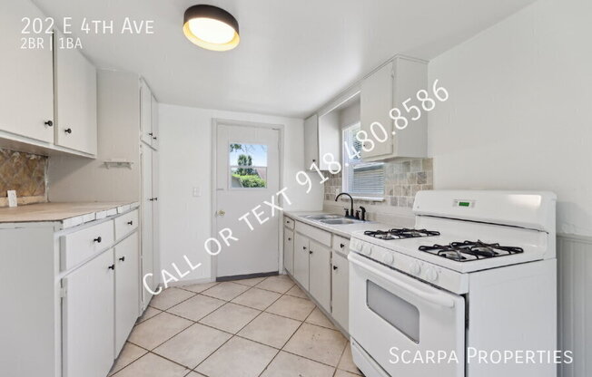 202 E 4 AVE