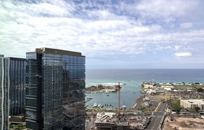 3 beds, 2 baths, $4,500, Unit # 3909