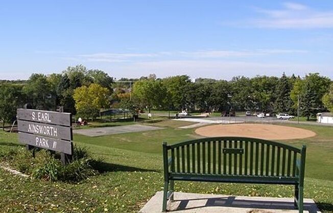2 beds, 1 bath, 975 sqft, $1,450, Unit 2700-237