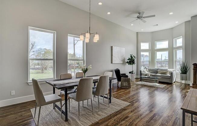 2020 MCGOWEN ST