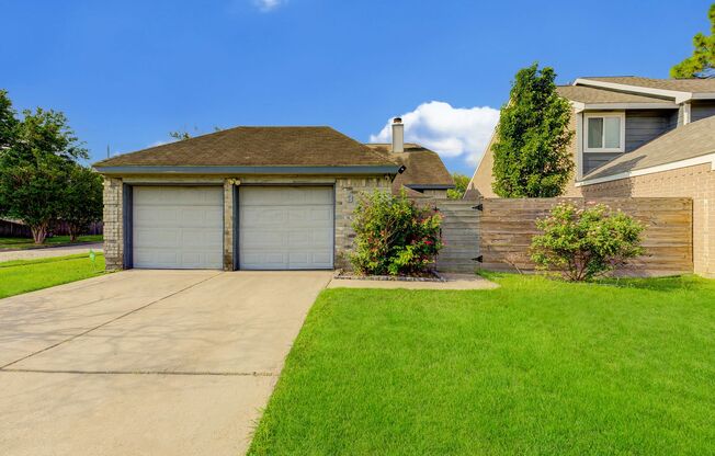3bed/2.5 bath Home!