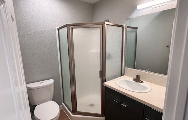 2 beds, 2 baths, 1,200 sqft, $2,595, Unit 125