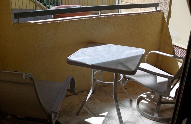 2 beds, 2 baths, $2,100, Unit 101