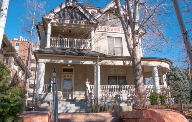 Marion Street Manor
