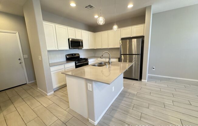 Spacious 3BR Henderson Home with Gated Community & Park