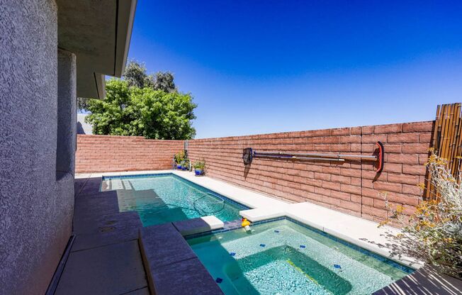 South Summerlin Single Story Pool And Spa Home