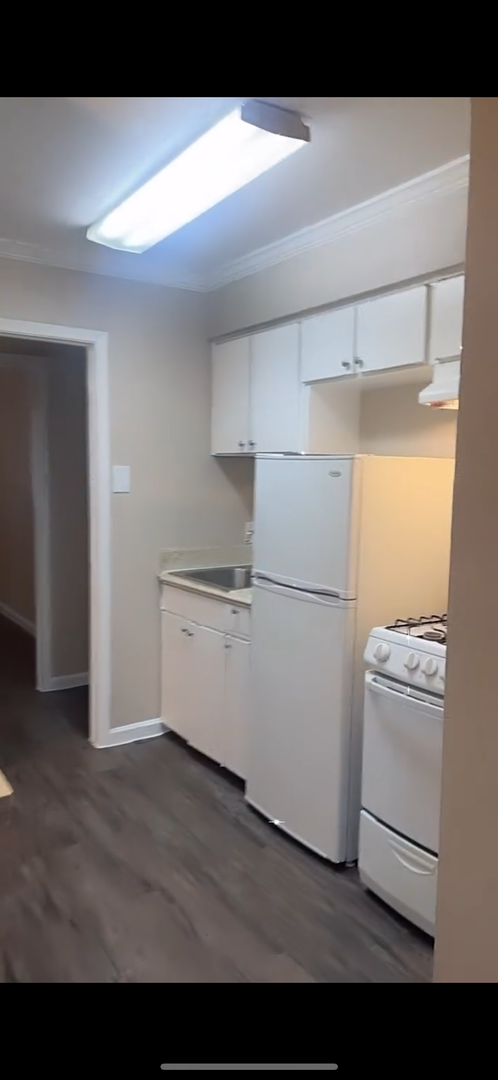 1 bed, 1 bath, 510 sqft, $1,150, Unit 232A