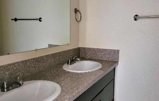 2 beds, 2 baths, 1,000 sqft, $2,500, Unit 7025-5B