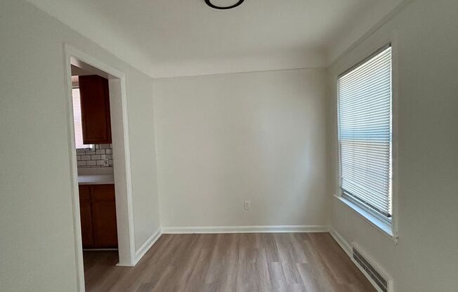 3 beds, 1 bath, $1,499