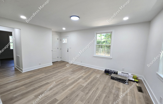 1398 MCCLELLAND AVE