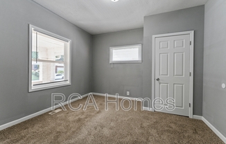 2165 N DEXTER ST
