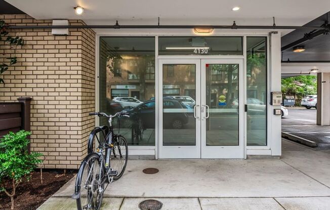 2 beds, 1 bath, 751 sqft, $1,995, Unit 305