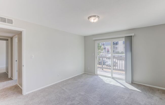 3 beds, 2 baths, 1,150 sqft, $1,875, Unit 27