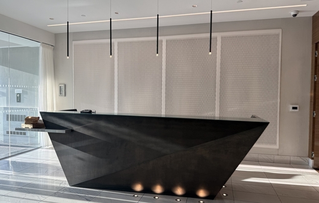 Studio, 1 bath, 590 sqft, $3,400, Unit 6M