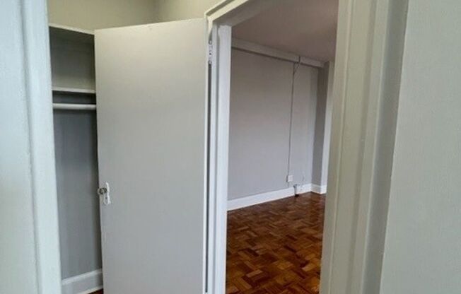 Studio, 1 bath, 340 sqft, $1,771, Unit 505