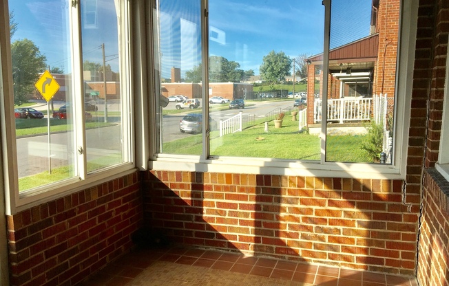 Charming 3BD/1.5BA Townhome in Eastwood, Baltimore!