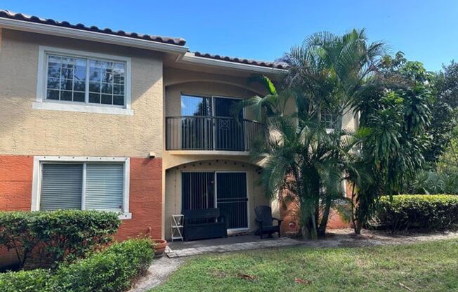 3 beds, 2 baths, $2,500, Unit # 1003