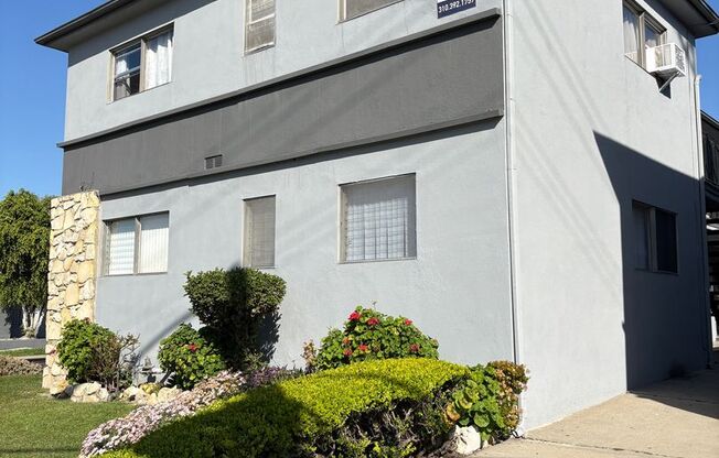 Midtown - 4729 San Vicente