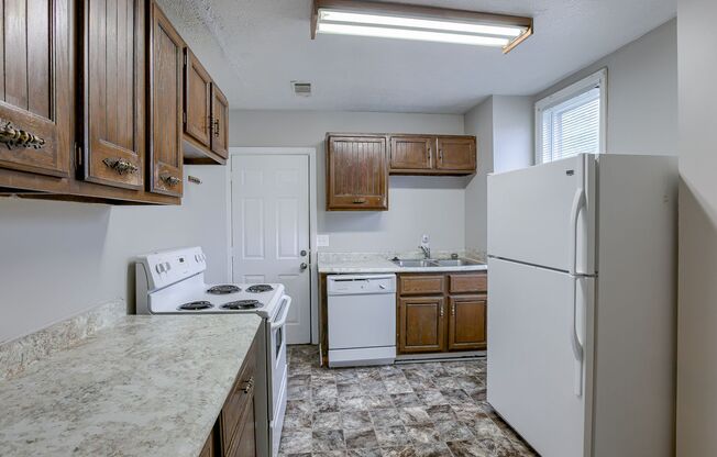 4 beds, 1 bath, $1,749