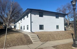1725 Thomas Ave W