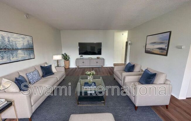 1303 W 107 ST