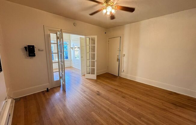 1 bed, 1 bath, 405 sqft, $1,125, Unit 201