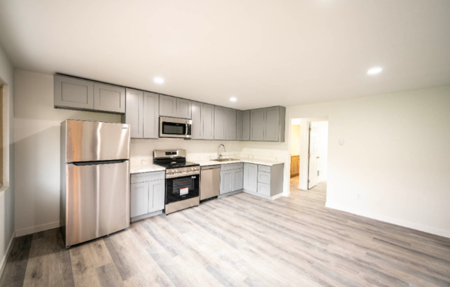 1451 E REPUBLICAN ST