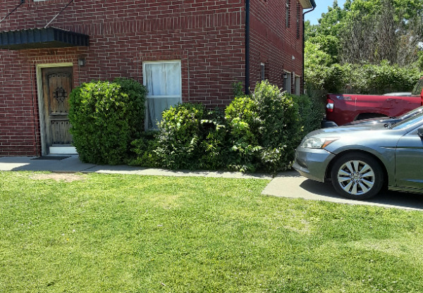 101 W Linn St OK