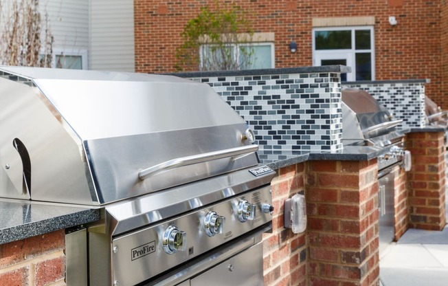 Grill at 99 Bridge, Old Bridge