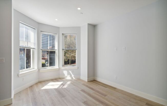 1 bed, 1 bath, 600 sqft, $2,150, Unit 16