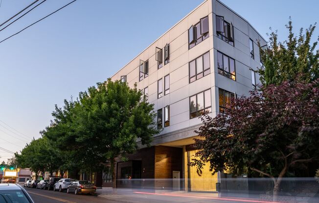 Hawthorne @ Ladd's - 1 & 2 Bedroom Apartment Homes