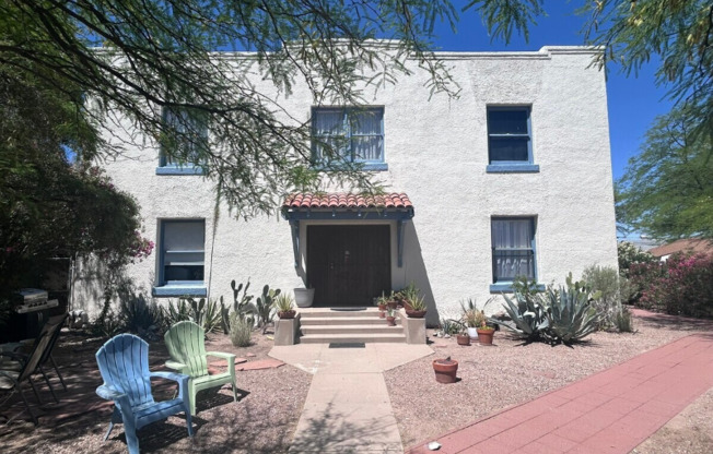150 E 16 ST