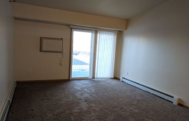 1 bed, 1 bath, 673 sqft, $1,010, Unit 615-309