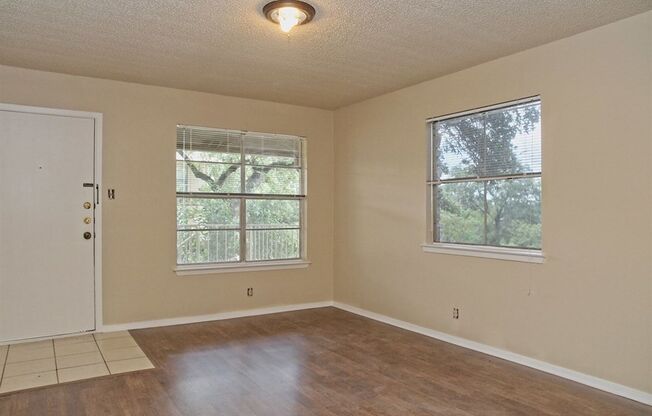Cedar Apartment