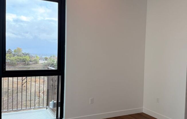 2 beds, 2 baths, 816 sqft, $4,995, Unit 909